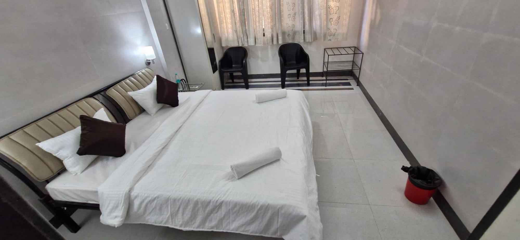 Haven Apartment Inn Baga Beach Exterior foto